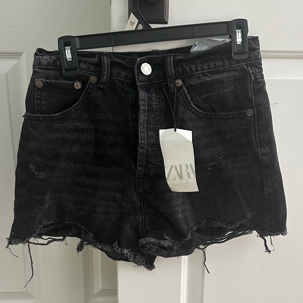 Zara Women's Distressed Black Jean Shorts